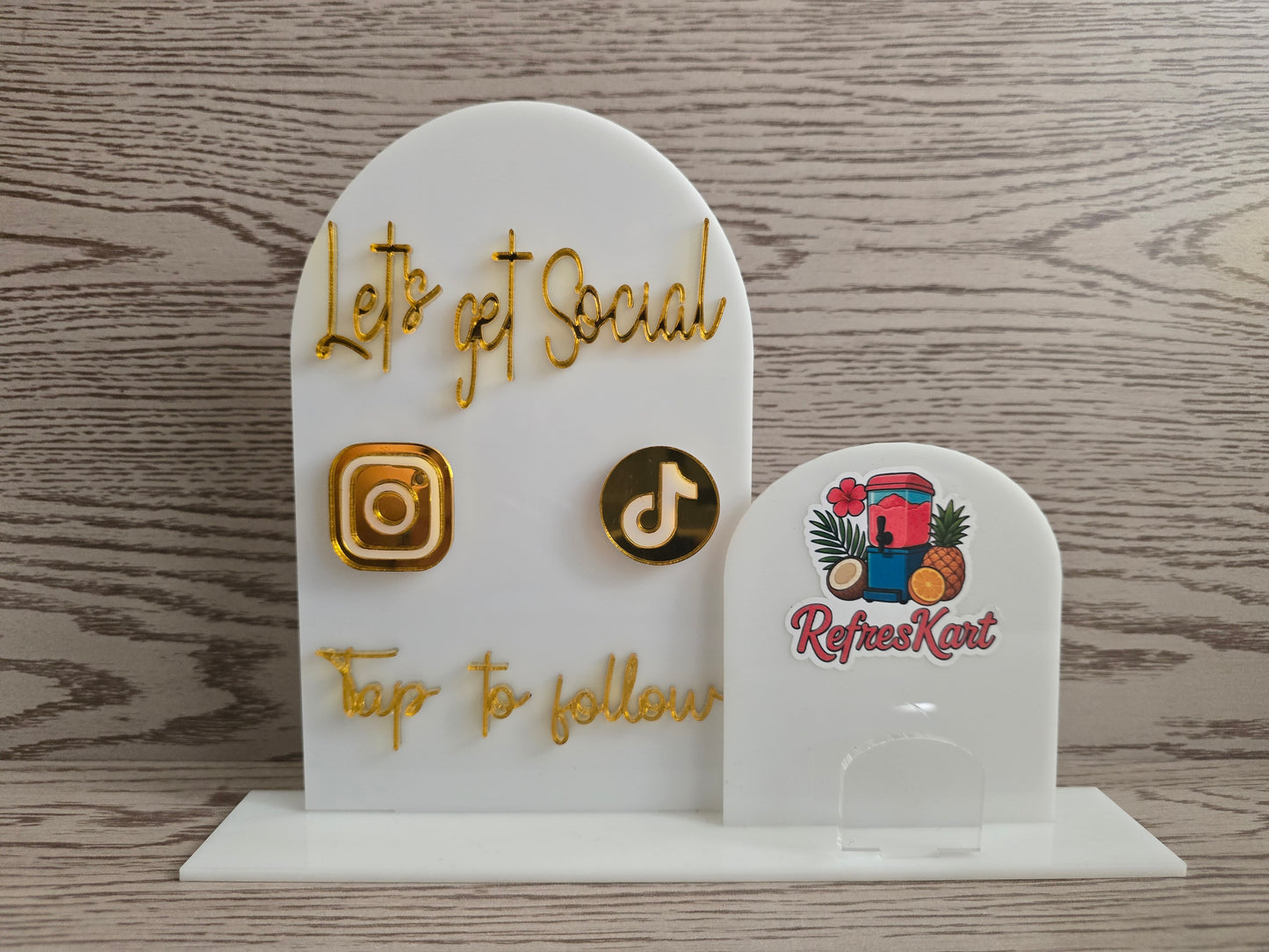 Social Media / Payment Acrylic Signs Arch