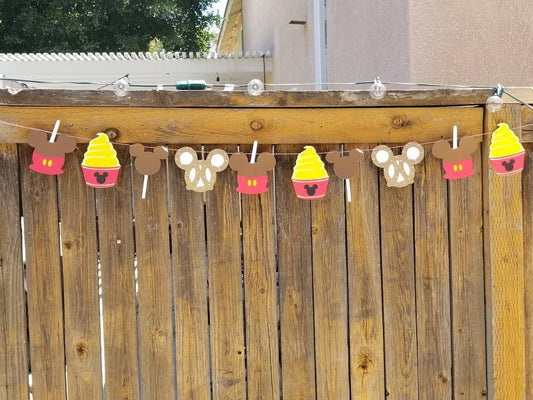 DISNEY MICKEY SNACKS Popcorn Candy apple Dole Whip Disneyland Birthday