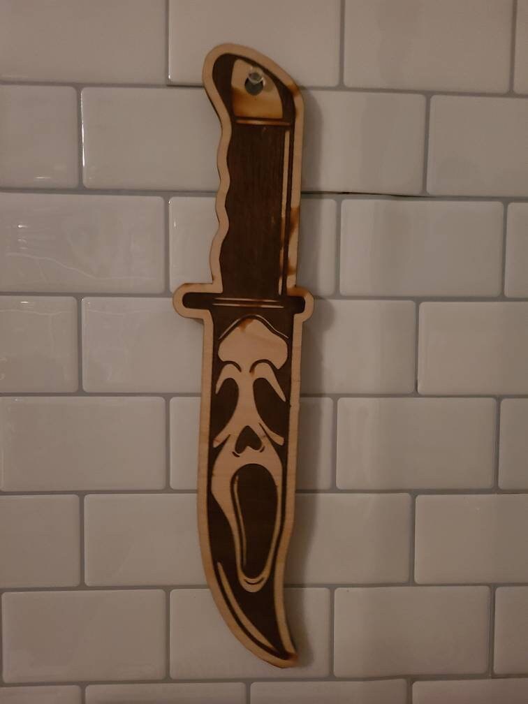 HORROR MOVIE KNIFE Engraved Wod Knives Chucky Mike Jason Scream